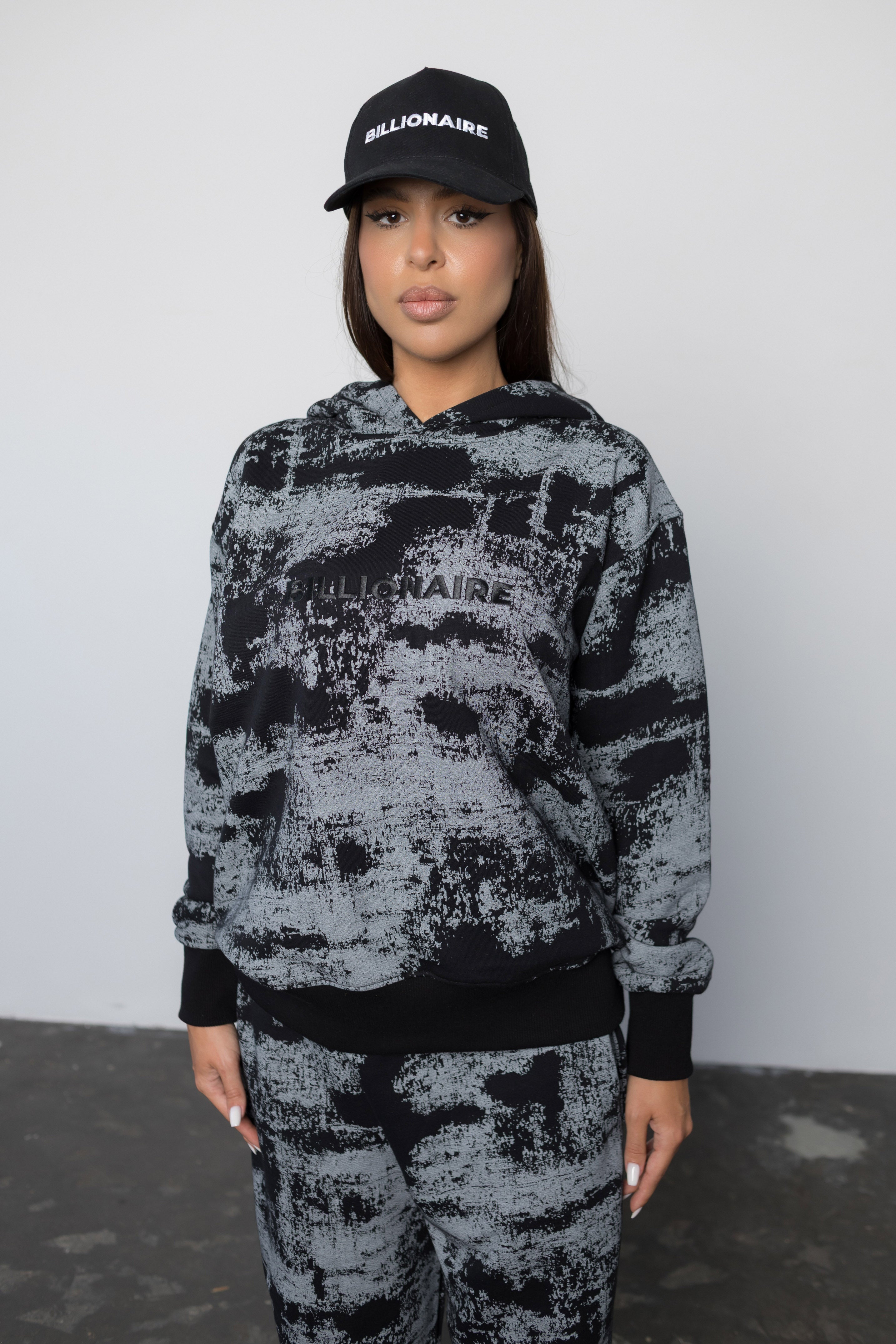 Compleu NEGRU IMPRIMAT din bumbac cu broderie oversized - BILLIONAIRE